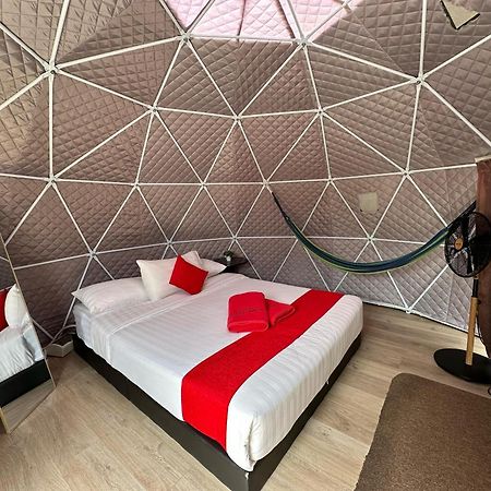 فندق Glamz Hills مرتفعات كاميرون المظهر الخارجي الصورة